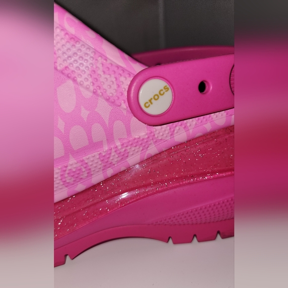 Crocs x Barbie - Picture 7 of 8